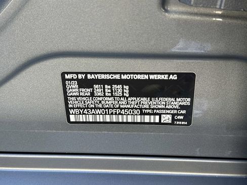 Used 2023 BMW i4 eDrive35 w/ Premium Package image 41