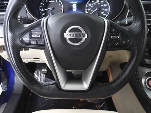 Used 2019 Nissan Maxima 3.5 SL w/ Floor Mat Group image 10