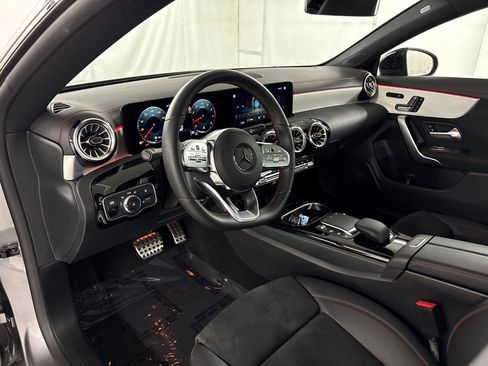 Certified 2023 Mercedes-Benz CLA 250 image 4