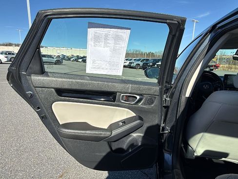 Used 2023 Honda Civic Touring image 22