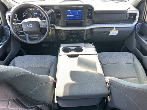 Used 2024 Ford F250 XLT image 22
