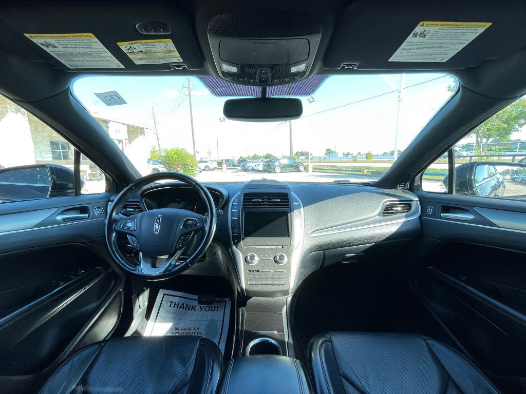 Used 2017 Lincoln MKC Reserve FWD image 27
