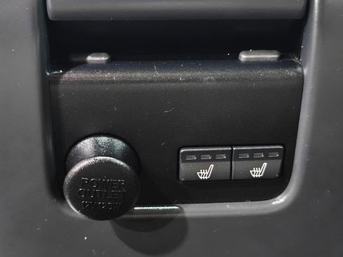 Used 2017 Volvo XC60 T5 Inscription w/ Preferred Option Package image 11