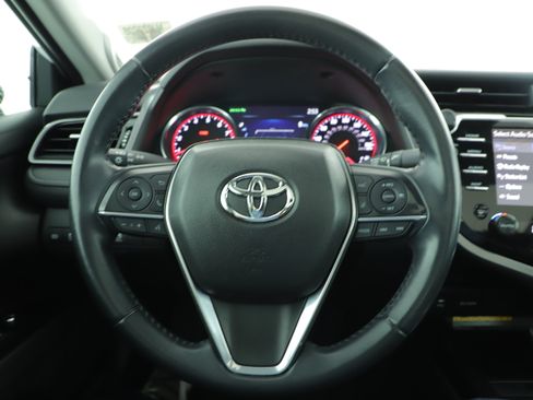 Used 2019 Toyota Camry XSE w/ Driver Assist Package FWD image 16