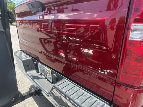 Used 2021 Chevrolet Silverado 1500 LT image 5