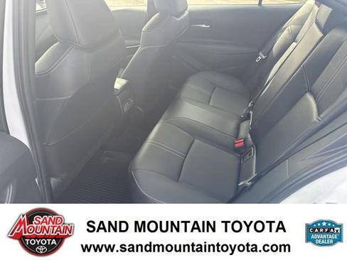 Used 2025 Toyota Corolla XLE image 13