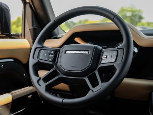 New 2026 Land Rover Defender 110 X AWD/4WD image 19