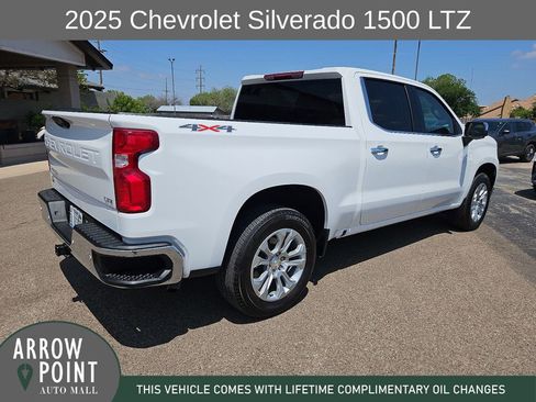 Used 2025 Chevrolet Silverado 1500 LTZ AWD/4WD image 12