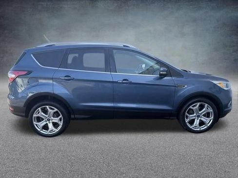 Used 2018 Ford Escape Titanium w/ Ford Safe & Smart Package FWD image 6