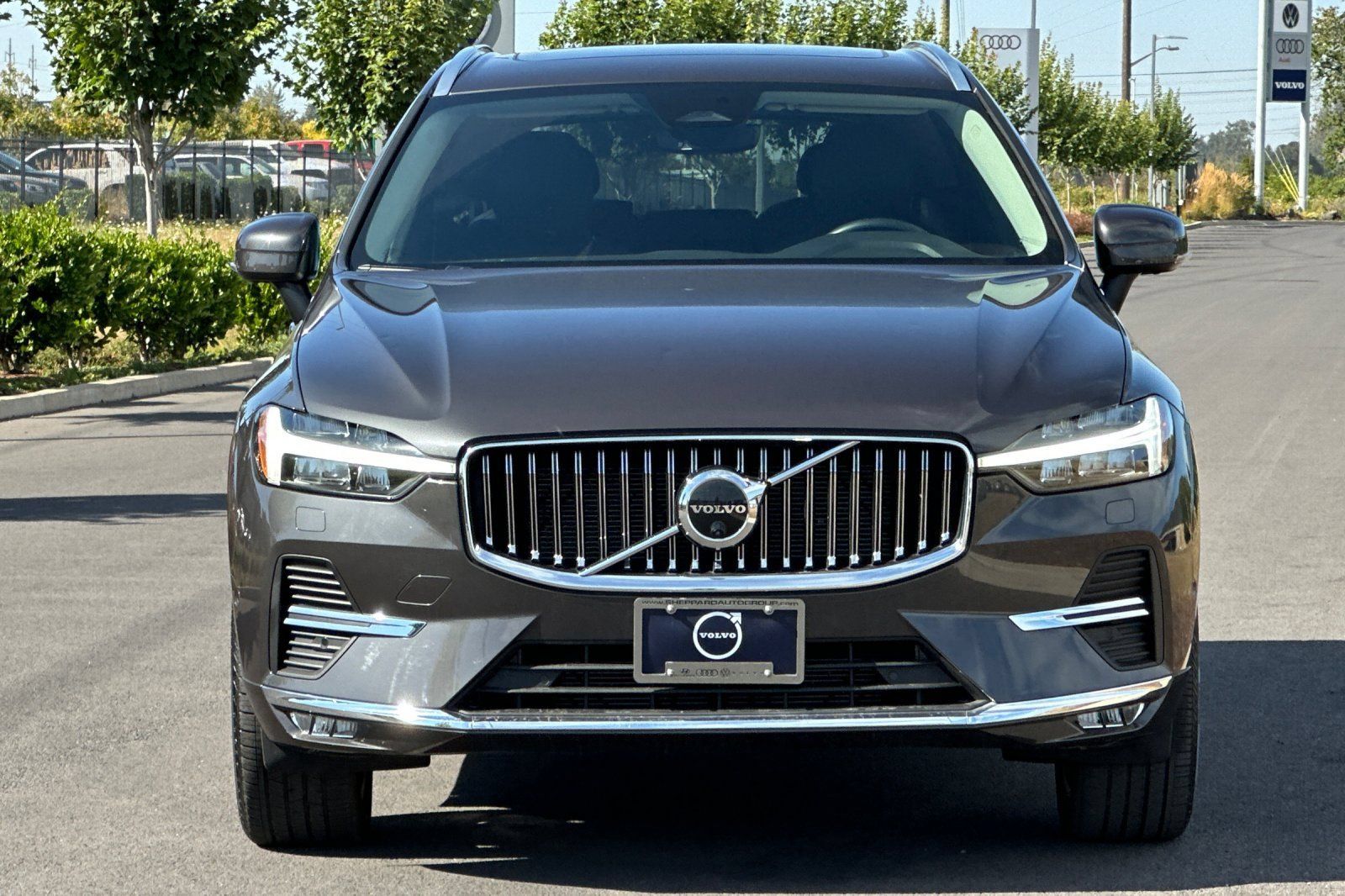 Used 2023 Volvo XC60 B5 Plus w/ Climate Package AWD/4WD image 8