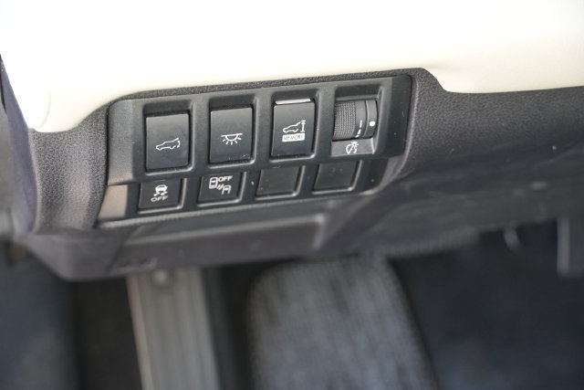 Used 2020 Subaru Ascent Limited w/ Technology Package AWD/4WD image 27
