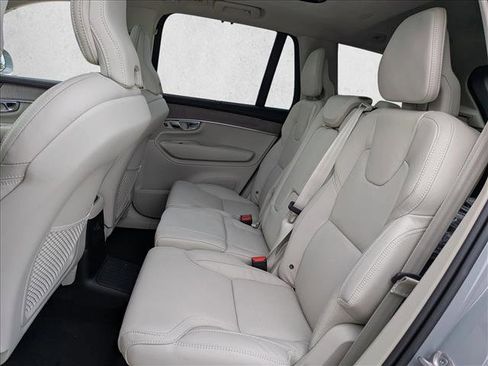 New 2026 Volvo XC90 T8 Ultra w/ Protection Package Premier image 17
