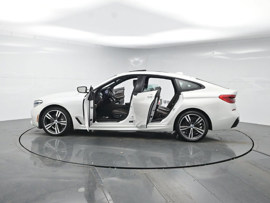 Used 2019 BMW 640i Gran Turismo xDrive w/ Luxury Seating Package AWD/4WD image 44
