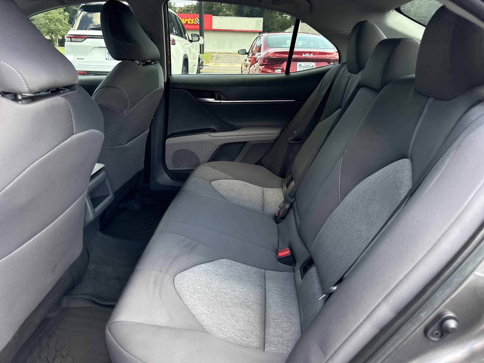 Used 2024 Toyota Camry LE FWD image 11