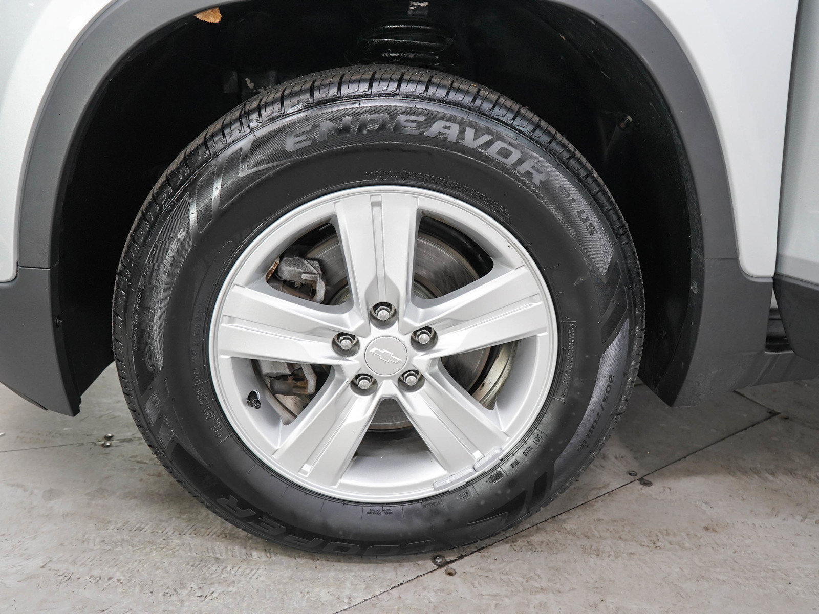 Used 2019 Chevrolet Trax LT w/ Driver Confidence Package AWD/4WD image 28