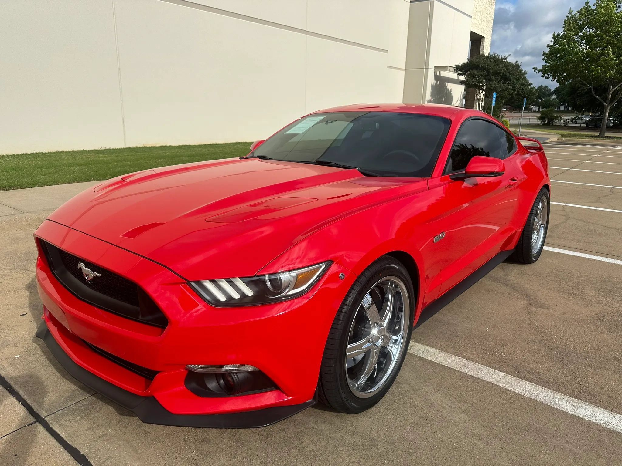 Used 2015 Ford Mustang GT Premium w/ GT Performance Package RWD image 1