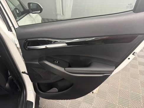 Certified 2024 Kia Seltos S FWD image 15