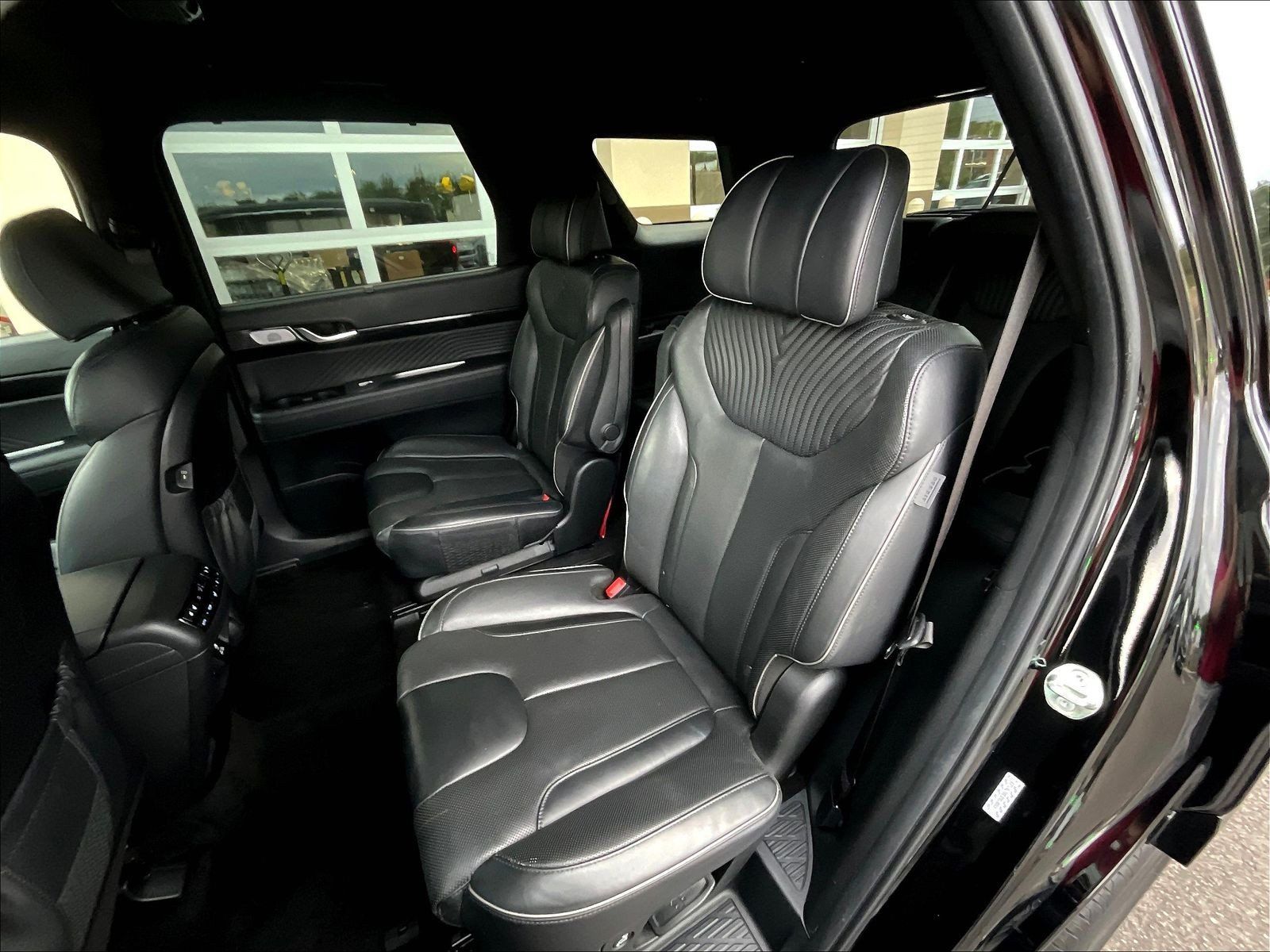 Certified 2024 Hyundai Palisade Calligraphy AWD/4WD image 22