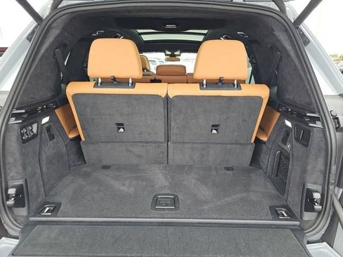 Used 2026 BMW X7 xDrive40i image 8