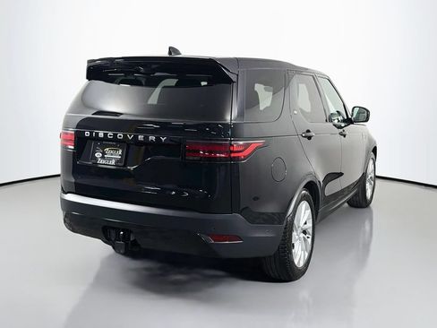 Used 2025 Land Rover Discovery S AWD/4WD image 5