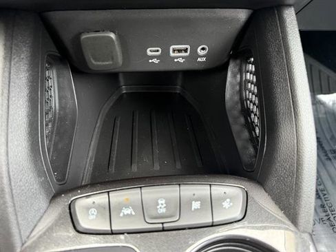 Used 2022 Chevrolet TrailBlazer LT w/ Confidence II Package image 23