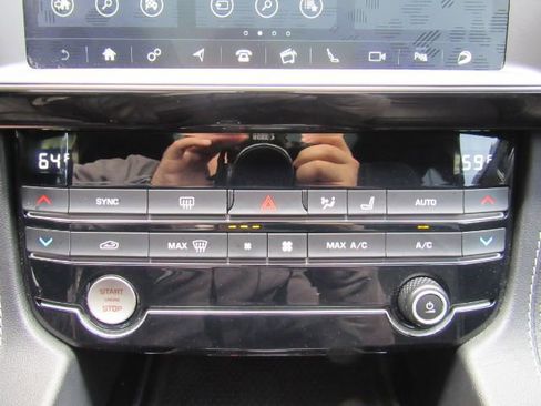 Used 2020 Jaguar F-PACE S image 46