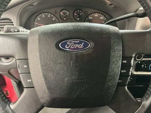 Used 2011 Ford Ranger XLT image 25