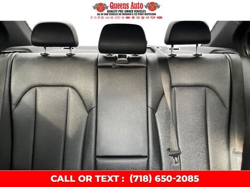 Used 2020 BMW 330i Sedan w/ Convenience Package image 16