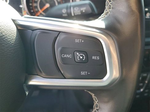 Used 2020 Jeep Gladiator Sport w/ Quick Order Package 24S image 12