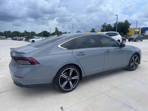 Used 2023 Honda Accord Sport image 5