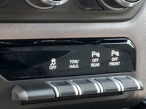Certified 2023 RAM 1500 Big Horn AWD/4WD image 24