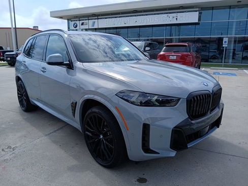 New 2026 BMW X5 sDrive40i image 1