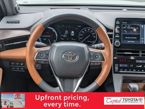Used 2022 Toyota Avalon Limited w/ Advanced Safety Package FWD image 14