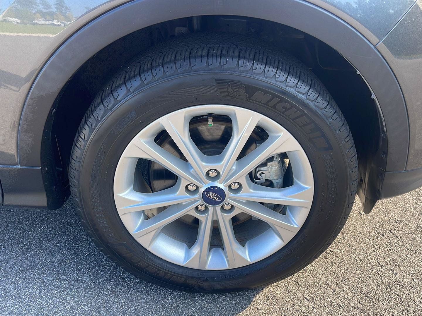 Used 2018 Ford Escape SE AWD/4WD image 9