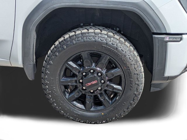 Used 2025 GMC Sierra 2500 AT4 AWD/4WD image 11