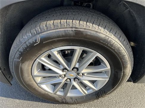 Certified 2023 Chevrolet Traverse LT w/ LPO, Floor Liner Package image 17