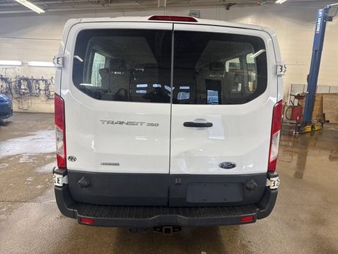 Used 2017 Ford Transit 350 XL image 5