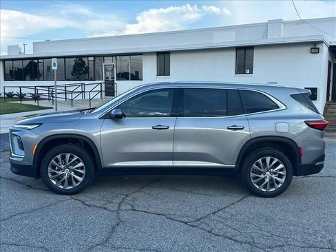 New 2026 Buick Enclave Preferred w/ Power Package FWD image 7
