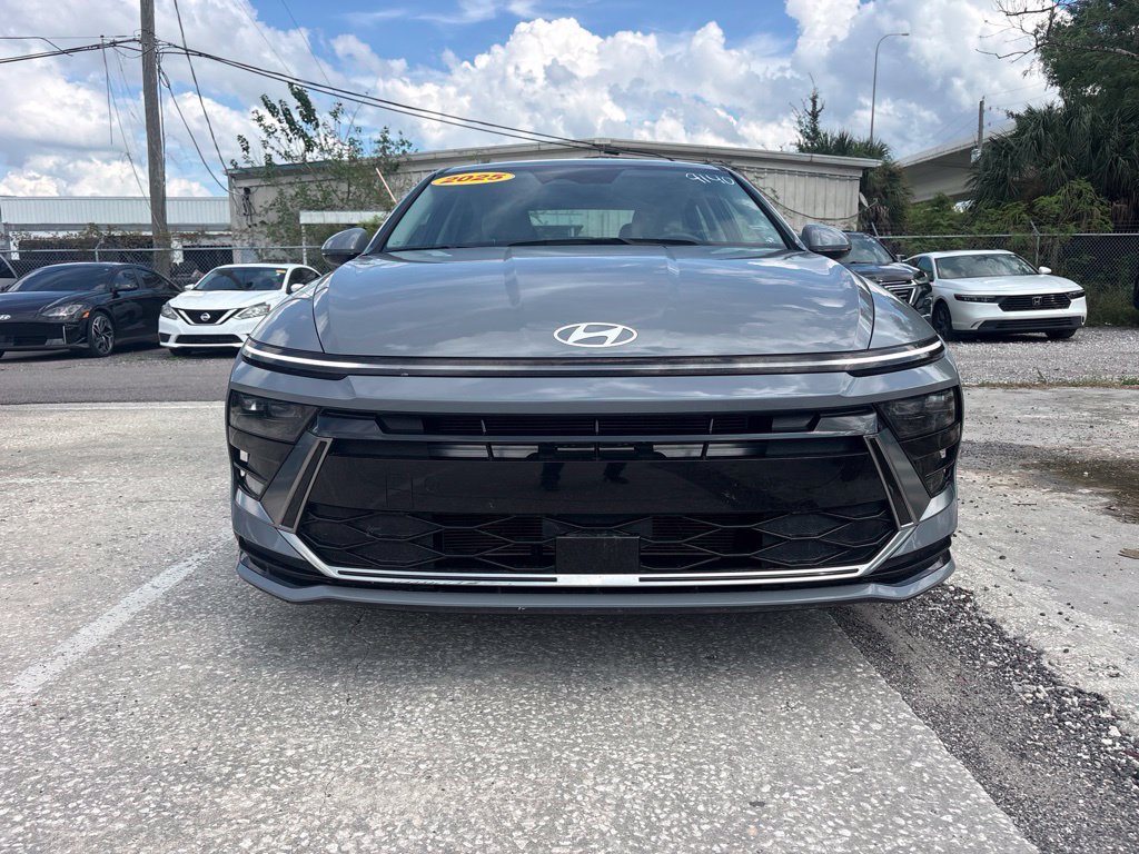 Used 2025 Hyundai Sonata SEL FWD image 8