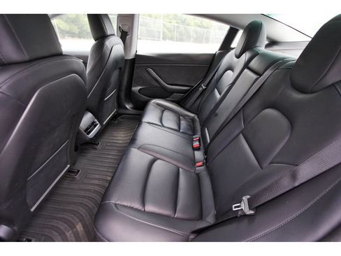 Used 2023 Tesla Model 3 Standard Range RWD image 14