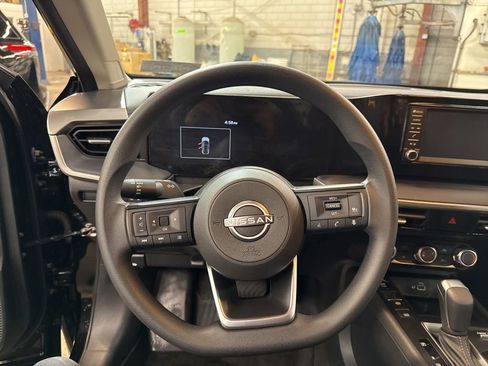 Certified 2025 Nissan Kicks S w/ Interior Electronics Package image 16