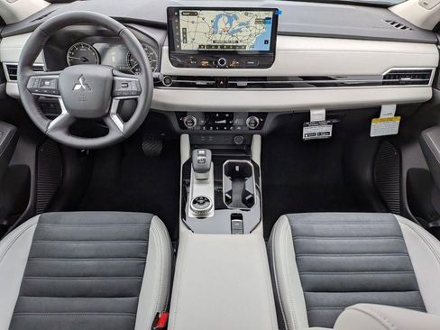 New 2026 Mitsubishi Outlander SE AWD/4WD image 27