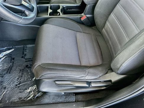 Used 2022 Honda CR-V Special Edition image 18