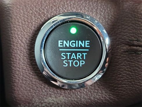 Used 2024 Ford Expedition Max Limited image 12