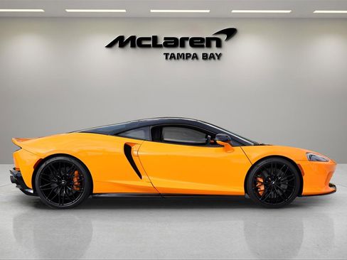 Used 2022 McLaren GT image 6