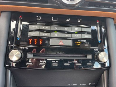 Used 2023 Lexus IS 300 w/ Comfort Package image 24