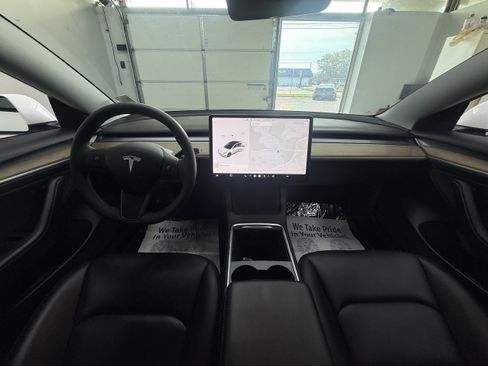 Used 2021 Tesla Model 3 Standard Range Plus RWD image 13
