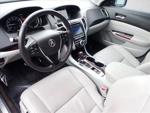 Used 2015 Acura TLX w/ Technology Package FWD image 9