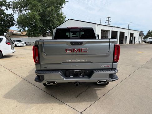 New 2026 GMC Sierra 1500 AT4 w/ AT4 Preferred Package AWD/4WD image 30