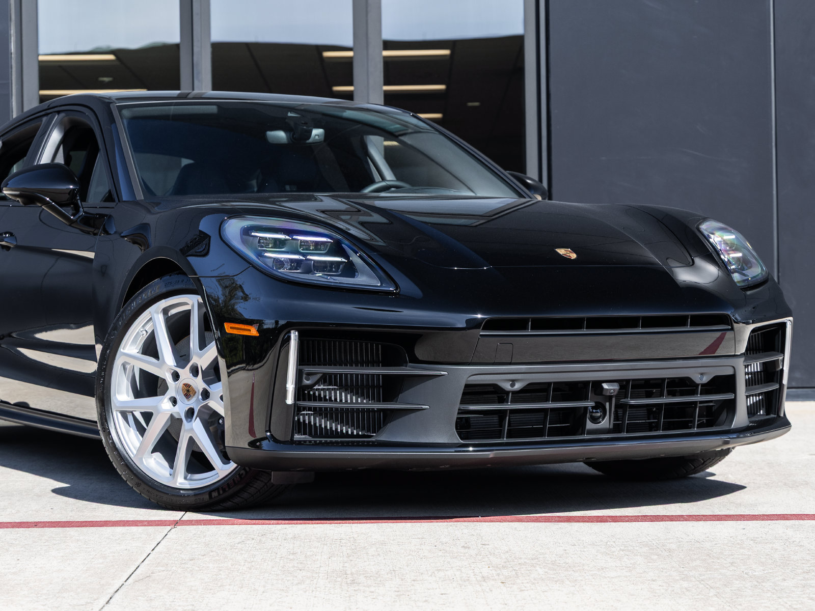 Certified 2026 Porsche Panamera 4 AWD/4WD image 9